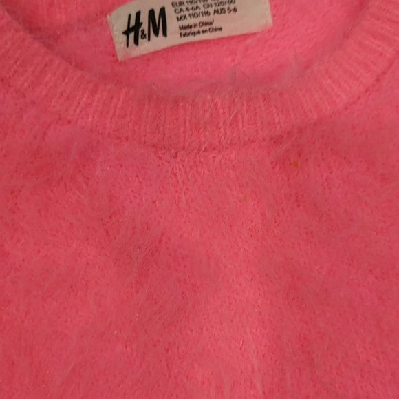 H&M neon pink fuzzy sweater girl - Picture 3 of 3